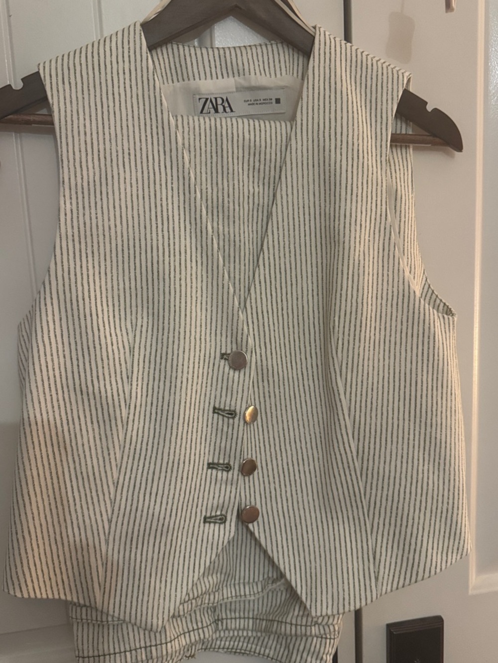 Zara Cream Pinstripe matching set Sleeveless Tailored Vest and Pants